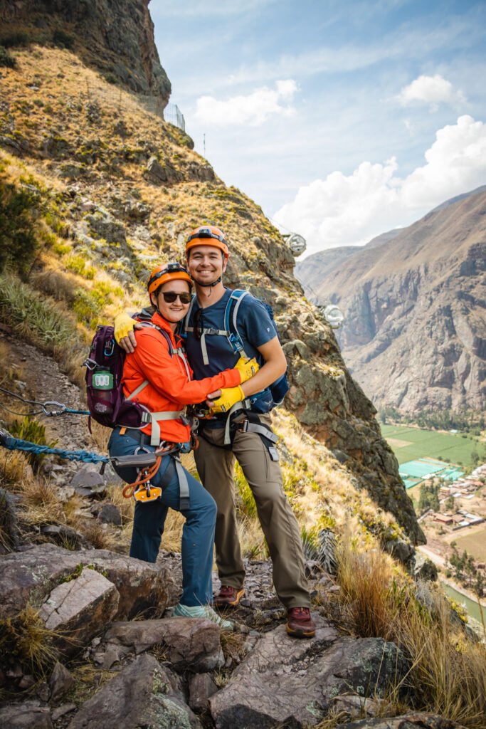 Couple-on-the-star-lodge-with-Machu-Picchu-Deluxe